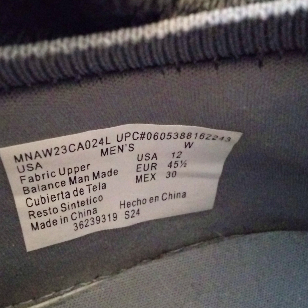 Men's Athletic Works Sneakers - Picture 5 of 8